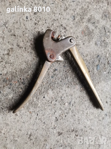 Стар бронзов пломбач