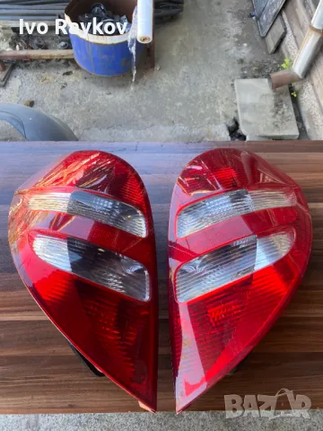 Ляв и десен стоп за Mercedes A-class W169 (2004-2008г.) ,A 169 820 04 64 R 