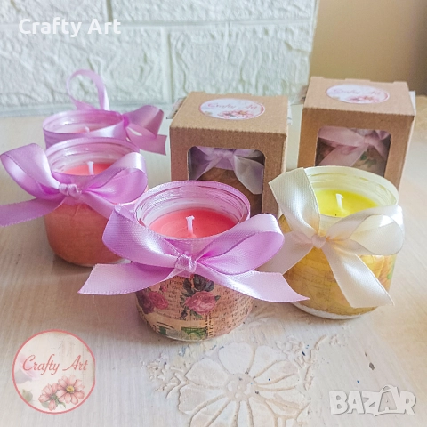 Ароматна соеви свещ в стъклен съд