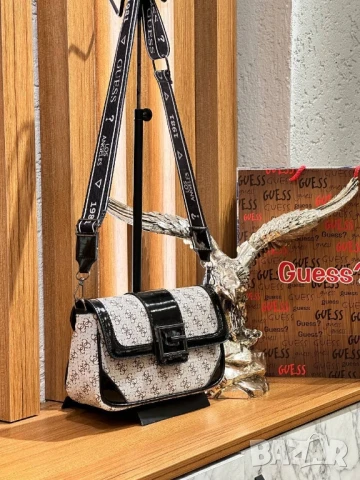 чанти guess , снимка 16 - Чанти - 51303311