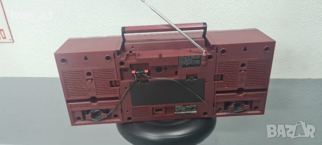 Радиокасетофон Sharp gf A1 Red , снимка 3 - Радиокасетофони, транзистори - 37882140