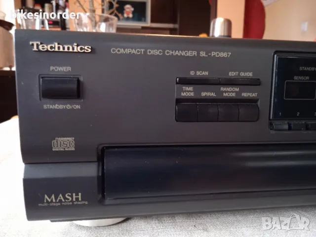 TECHNICS SL-PD867 отличен 5-дисков чейнджър, снимка 2 - Декове - 48602694