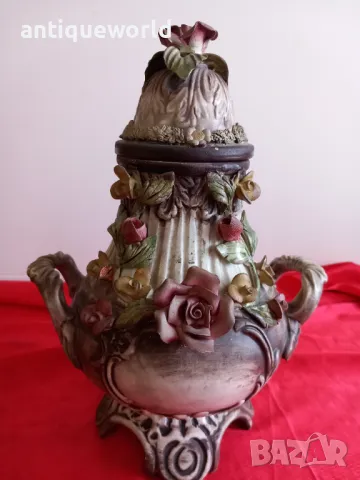 Bassano Уникат Порцеланов Съд , Урна , Ваза с Капак Басано