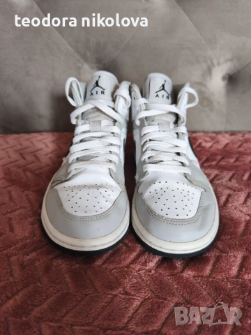 Оригинални маратонки Jordan , снимка 3 - Маратонки - 53934751