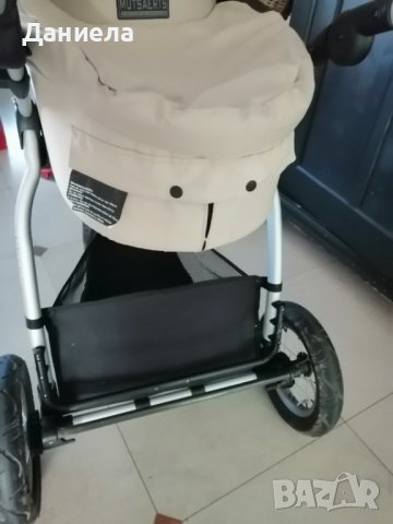 Бебешка количка 2в1 Мutsaerts (Mutsy) с подаръци , снимка 10 - Детски колички - 37276852
