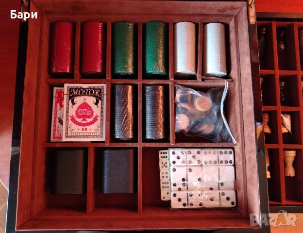 Луксозна кутия с настолни игри шах,табла,карти,домино,зарове, снимка 8 - Антикварни и старинни предмети - 52059605