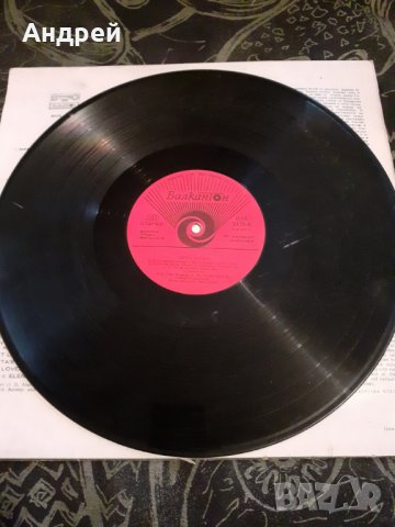 Грамофонна плоча Сестри Аджови, снимка 3 - Грамофонни плочи - 30395686