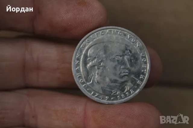 Монета 5 ''Deutsche mark'' 1982-ра година, снимка 2 - Нумизматика и бонистика - 47608356