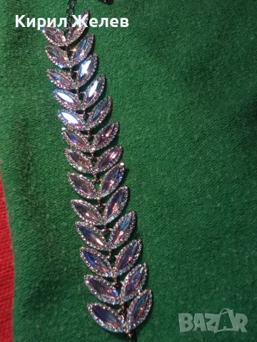 БЛЕСТЯЩА ФЛОРАЛНА СРЕБРИСТА ФЕШЪН ГРИВНА с ФАСЕТИРАНИ ЦВЕТНИ КРИСТАЛИ 39694, снимка 13 - Гривни - 47034905