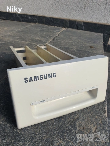 Контейнер за препарат за пералня Samsung 