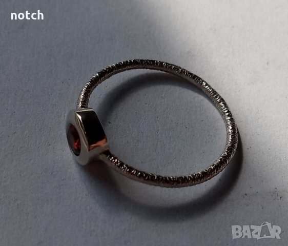 Пръстен бяло злато с гранат, снимка 4 - Пръстени - 30094012