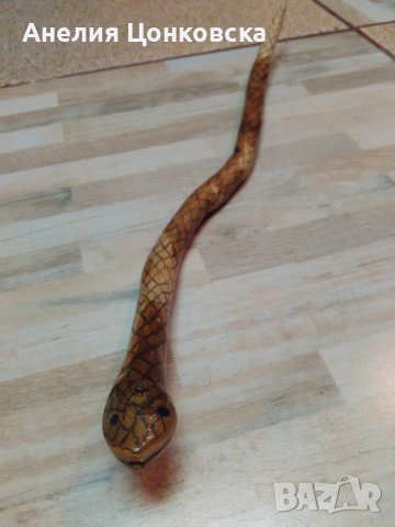 Сувенир змия от дърво, снимка 2 - Сувенири от дърво - 42643348