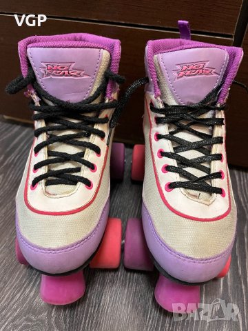 Ролкови кънки 35/36 размер с подарък протектори, снимка 2 - Ролери, кънки - 40551225