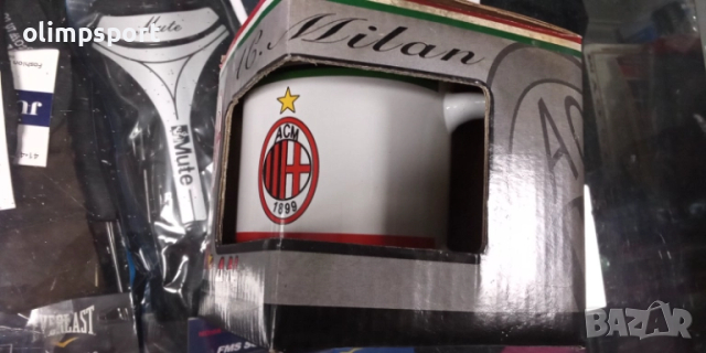 порцеланова чаша AC Milan нова 
