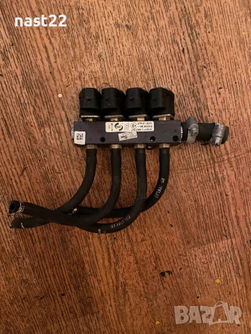 Газов инжекцйон с рейка 67R-01 4303 110R-004304 и газови дюзи инжектори 10R 036710