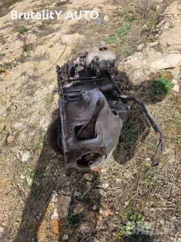 Уаз 452 цяла или на части мостове , снимка 5 - Автомобили и джипове - 49522539