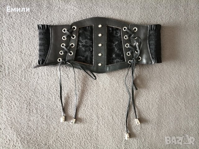 Корсет колан от еко кожа с дантела и връзки, снимка 15 - Корсети, бюстиета, топове - 37293667
