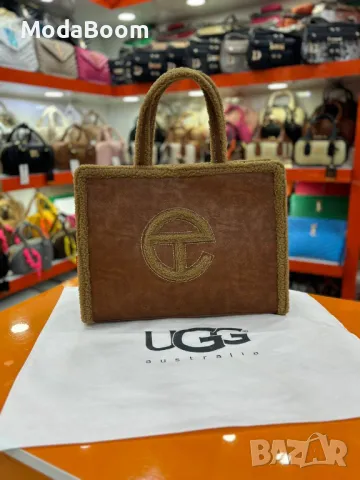 UGG дамски чанти Различни цветове , снимка 5 - Чанти - 48619153
