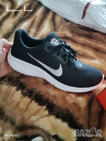 Nike FLEX EXPERIENCE RN 11, снимка 2 - Маратонки - 56460363