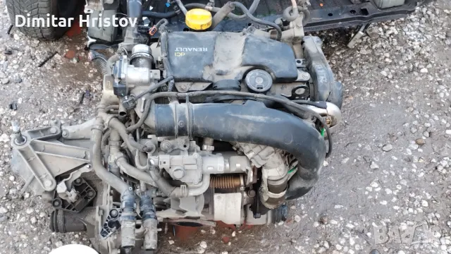 На части Клио 1,5 dci, 75Hp, 2012 г, двигател 164000 км.