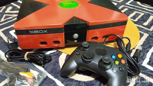 Хакнат XBOX Classic джойстик игри x box хбох х бокс х бох ексбокс екс бокс, снимка 2 - Xbox конзоли - 52018759