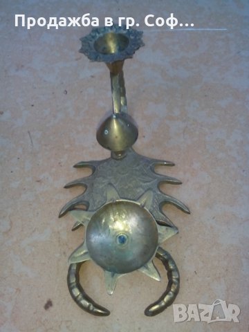 Месингов свещник скорпион, снимка 1 - Антикварни и старинни предмети - 30717335