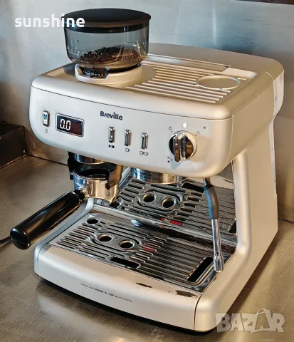 ВИДЕО * Еспресо машина Breville Barista Max+ | Tap&Go мелачка | Tаймер| Италианска помпа 15b, снимка 8 - Кафемашини - 56062752