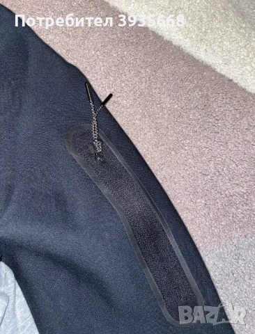 Nike Tech Freece Черно/Сив, снимка 6 - Спортни дрехи, екипи - 51261837