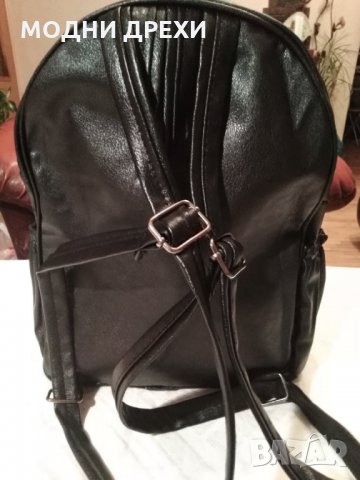 Дамска раница, снимка 2 - Раници - 31080836