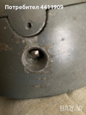 Часовник за ремонт или части, снимка 6 - Стенни часовници - 54365537