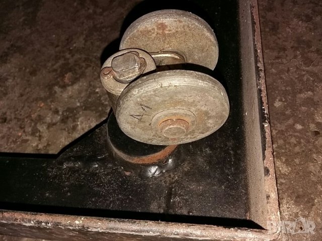 Мобилна метална платформа с метални колела, снимка 4 - Други стоки за дома - 37490905