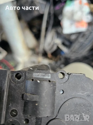 Моторче клапа парно 412650750 за CITROEN C4 Grand Picasso I (UA_) 2.0 HDi 138 (2006), снимка 3 - Части - 51119561