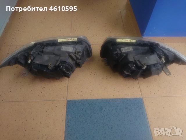 Оригинални ксенонови фарове за BMW 1 (E81,E87) , снимка 2 - Части - 52873334
