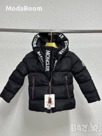 Moncler черно детско зимно яке 