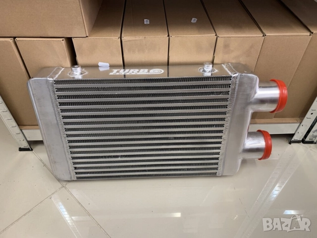 Едностранен интеркулер 400х300х76 Turbo Works, снимка 2 - Аксесоари и консумативи - 51599989