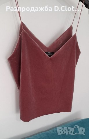 Bershka S къс топ с тънки презрамки , снимка 4 - Корсети, бюстиета, топове - 35656883