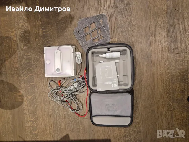 Робот за почистване на прозорци HUTT W9 – с дистанционно и куфар