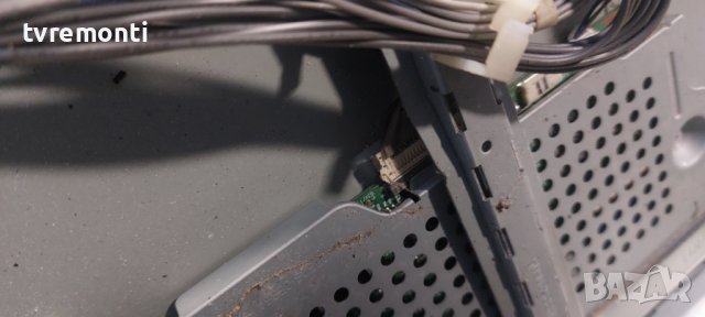 Main Board EAX32572506(0) for 32 inc DISPLAY LC320WX6-SLA3 for LG 32LC41, снимка 4 - Части и Платки - 40273697