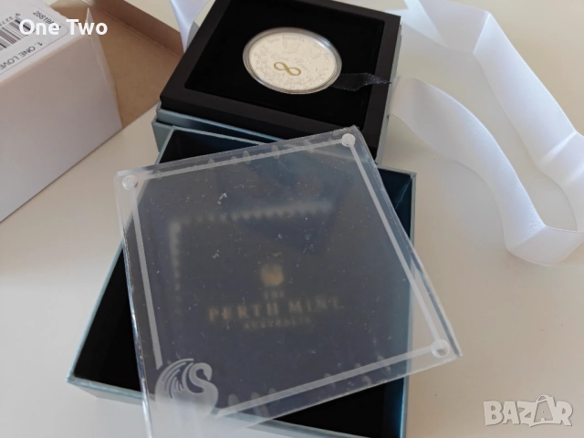 Сребърна монета 1 oz One Love 2026 1oz Silver Proof Coloured Coin, снимка 7 - Нумизматика и бонистика - 52706567