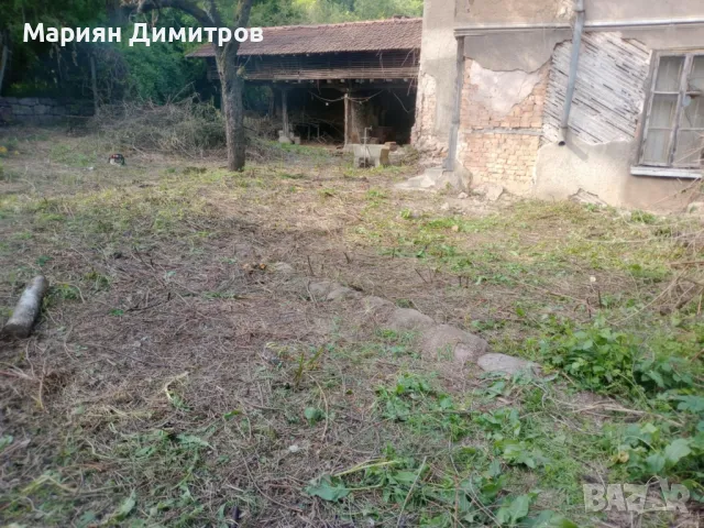 Къща в с.Железна , снимка 2 - Къщи - 49870456