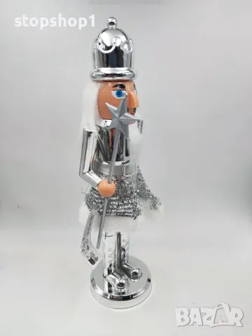 Лешникотрошачка войник Коледа Christmas , снимка 2 - Декорация за дома - 47701194