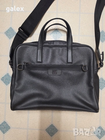 Чанта за лаптоп Hugo.Оригинална., снимка 2 - Чанти - 54306584
