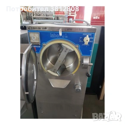 Сладолед машина Carpigiani Labo12/18 и 30/45 , снимка 2 - Хладилни витрини и фризери - 53996860