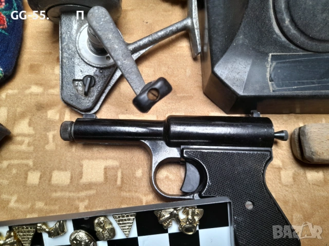 Часовник правец.фенери, снимка 3 - Антикварни и старинни предмети - 54079734