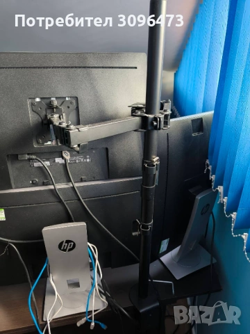 Продавам trading station 4 монитора HP + стойка (много запазени), снимка 4 - Монитори - 54136308