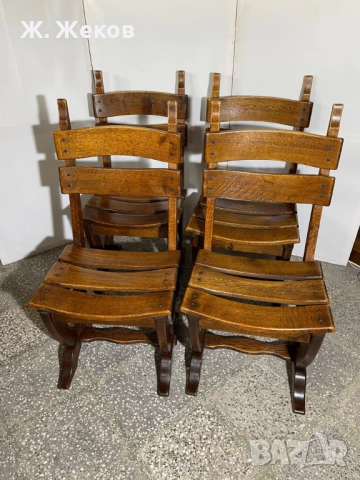 Четири дъбови стола