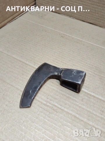 Соц Стара Малка Ръчно Кована Брадвичка Брадва 0.500кг. НОМЕР 769., снимка 4 - Антикварни и старинни предмети - 53938919