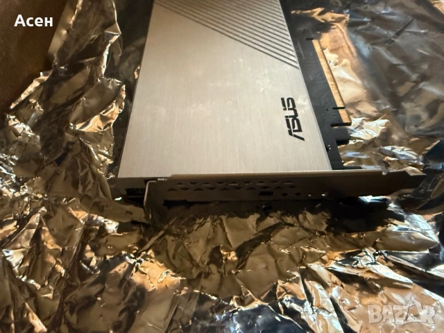 Карта ASUS Hyper M.2 x16 Gen 4 Card (PCIe 4.0/3.0, снимка 2 - Дънни платки - 36877448