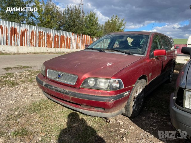 volvo v40 1.8 facelift  на части волво в40, снимка 6 - Автомобили и джипове - 24325772