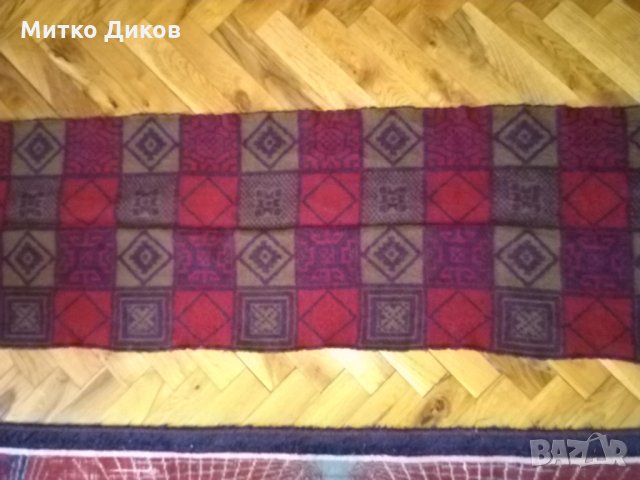 Вълнен шал Pura Lana  Pure New Wool made in Italy 150cm x 36cm, снимка 3 - Шалове - 31003456